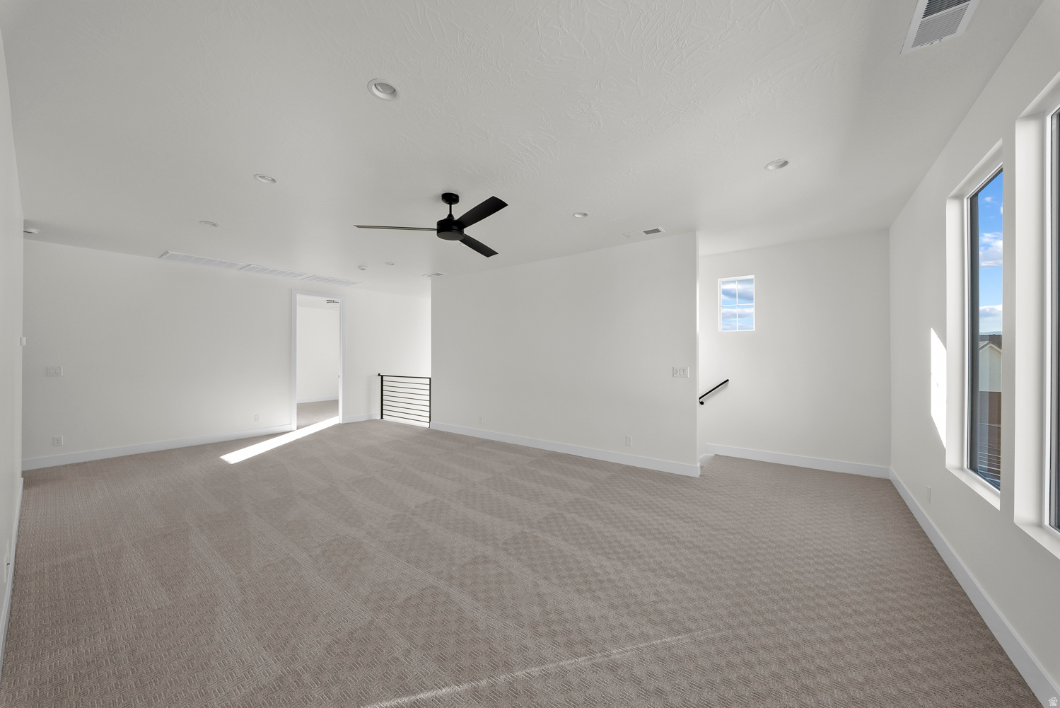 DESERT HORIZON - Residential