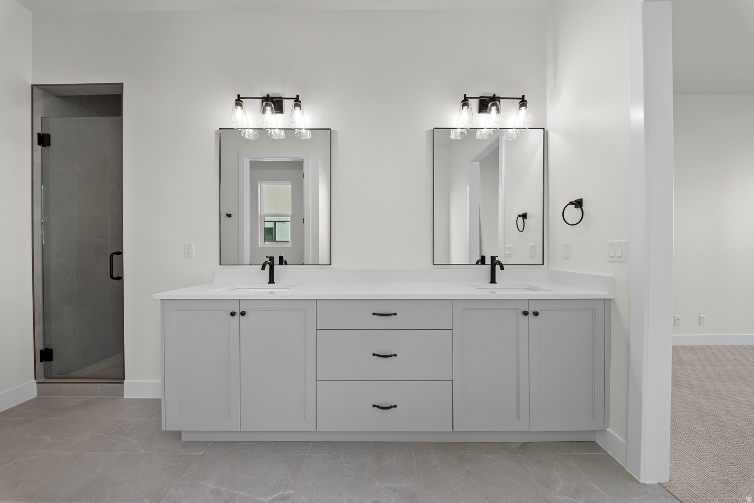 DESERT HORIZON - Residential