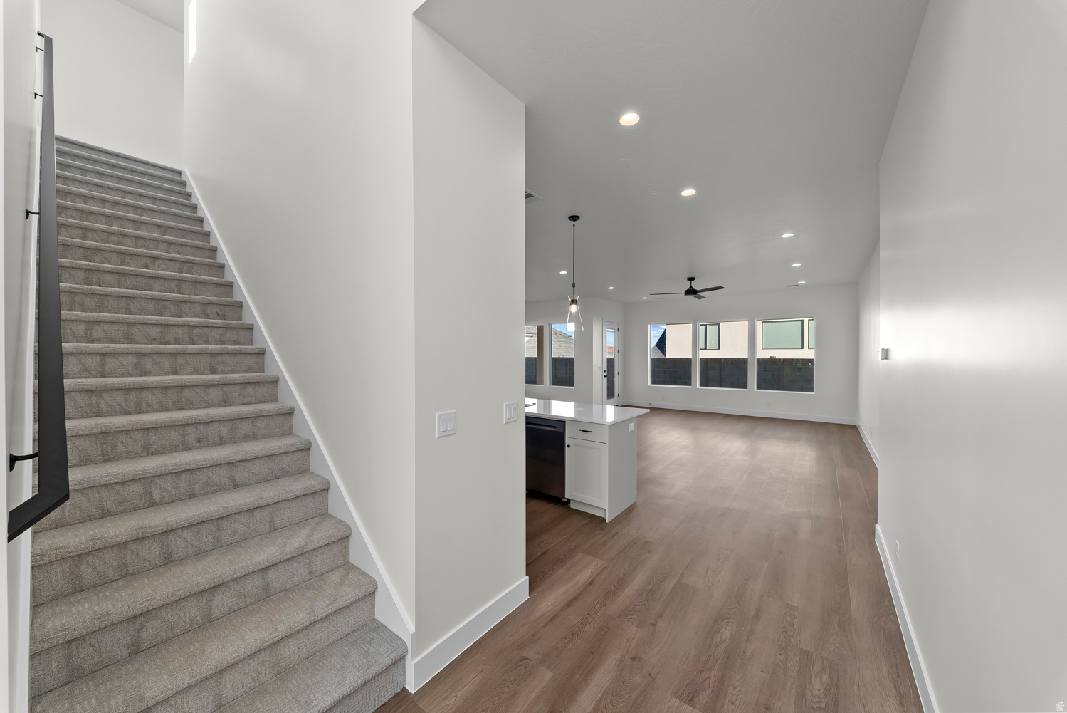 DESERT HORIZON - Residential