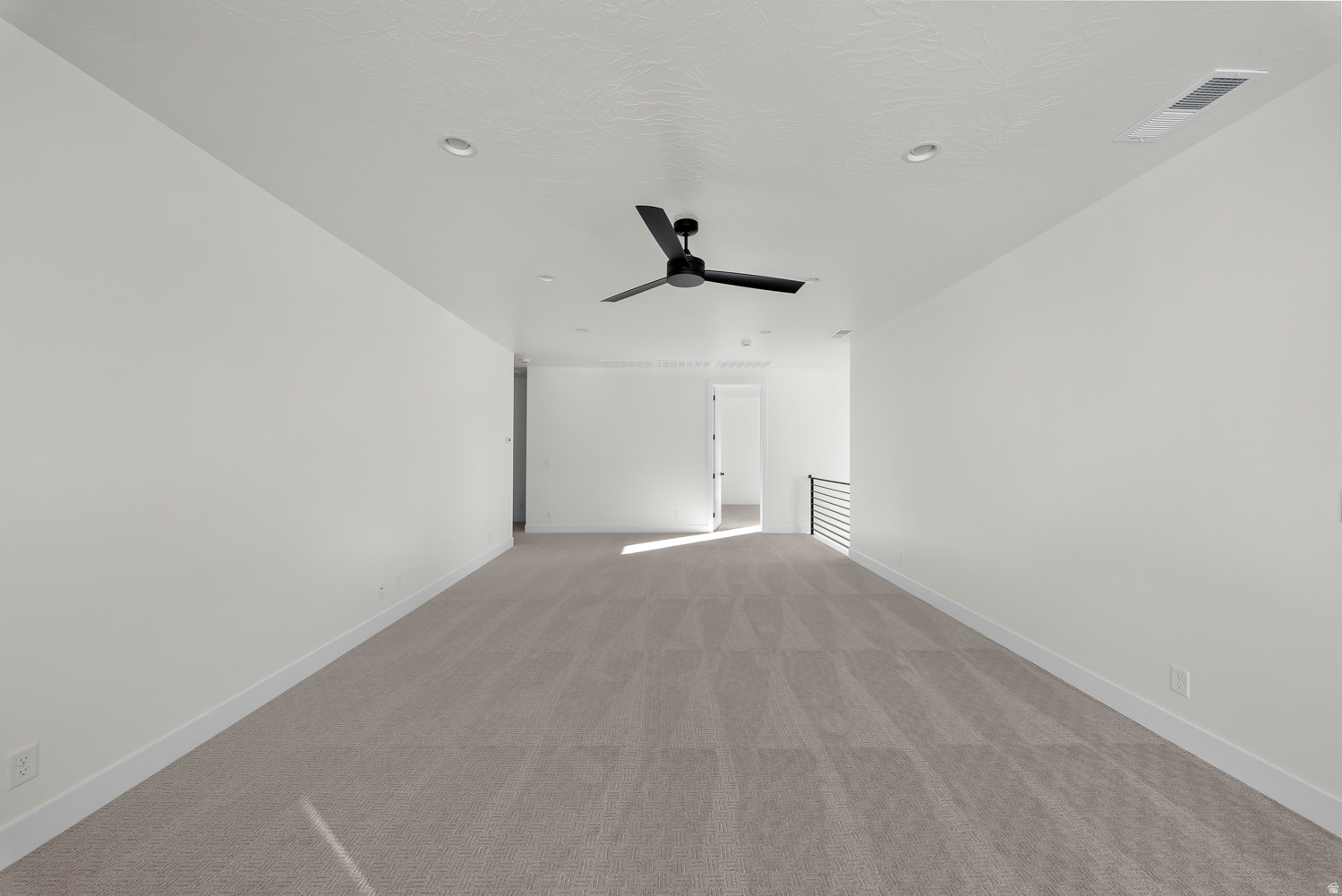 DESERT HORIZON - Residential