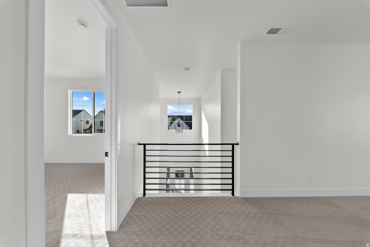 DESERT HORIZON - Residential