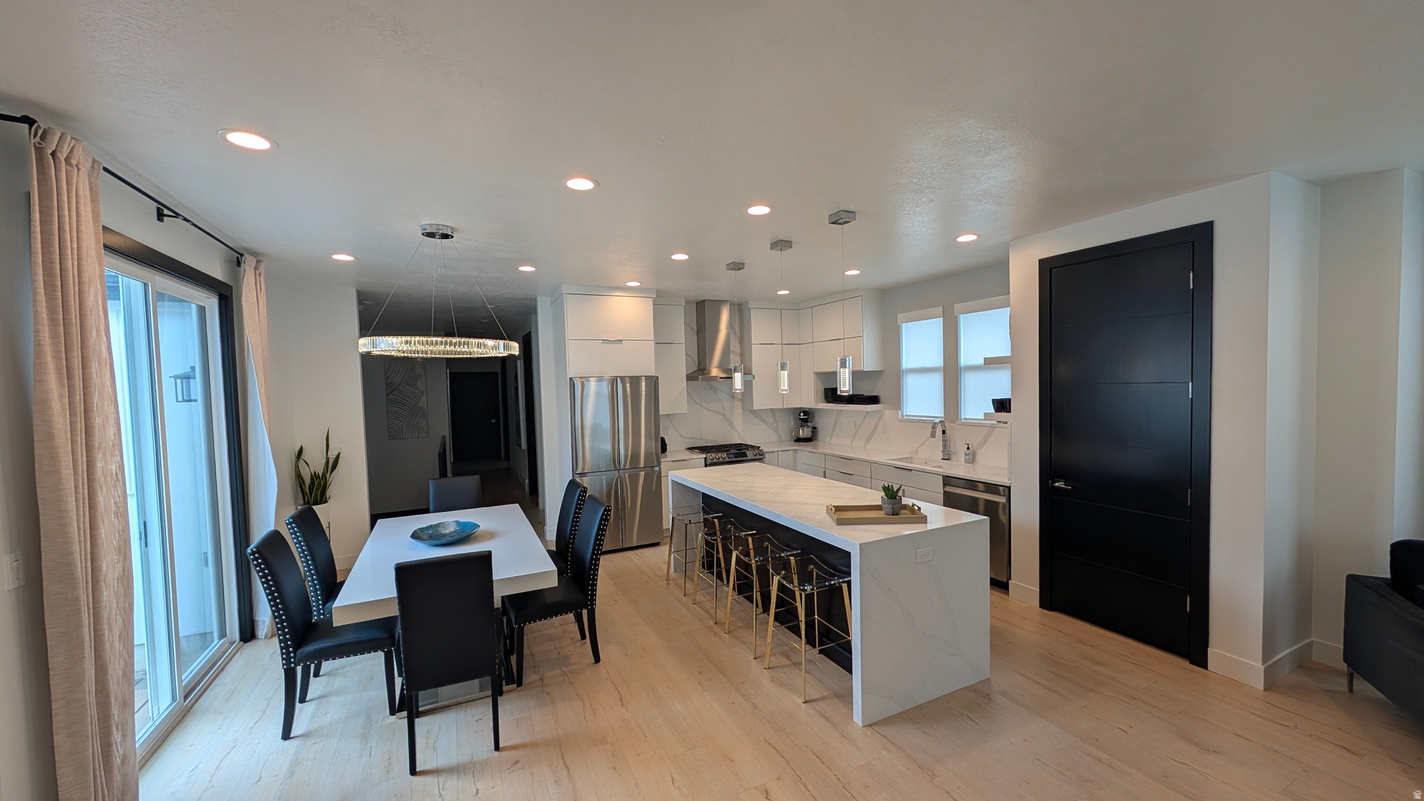 HILL FARMS - Residential