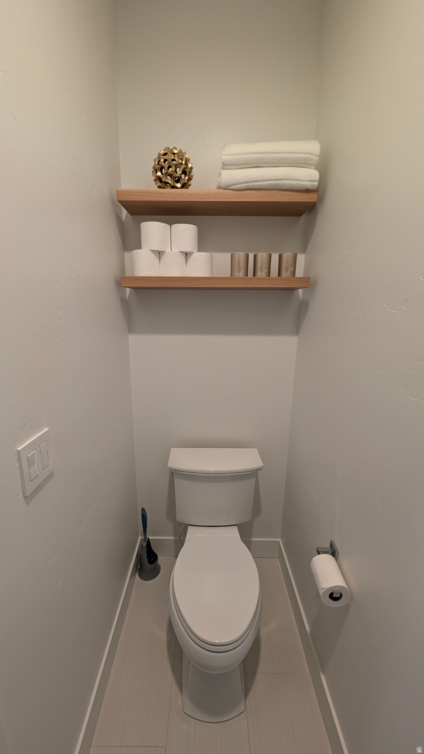 HILL FARMS - Residential