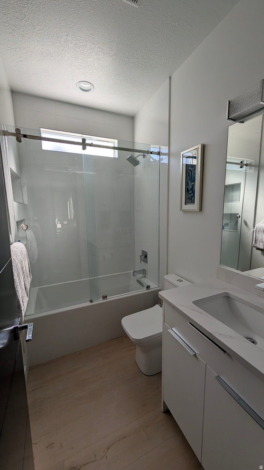 HILL FARMS - Residential