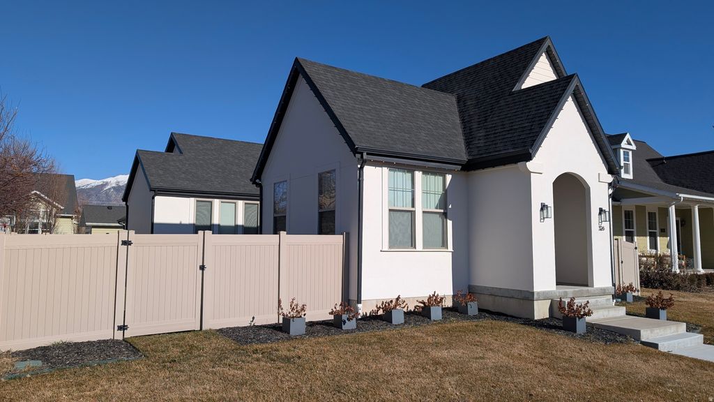 Photo of 326 APRICOT Grv, Kaysville, UT 84037 (MLS # 2145561)