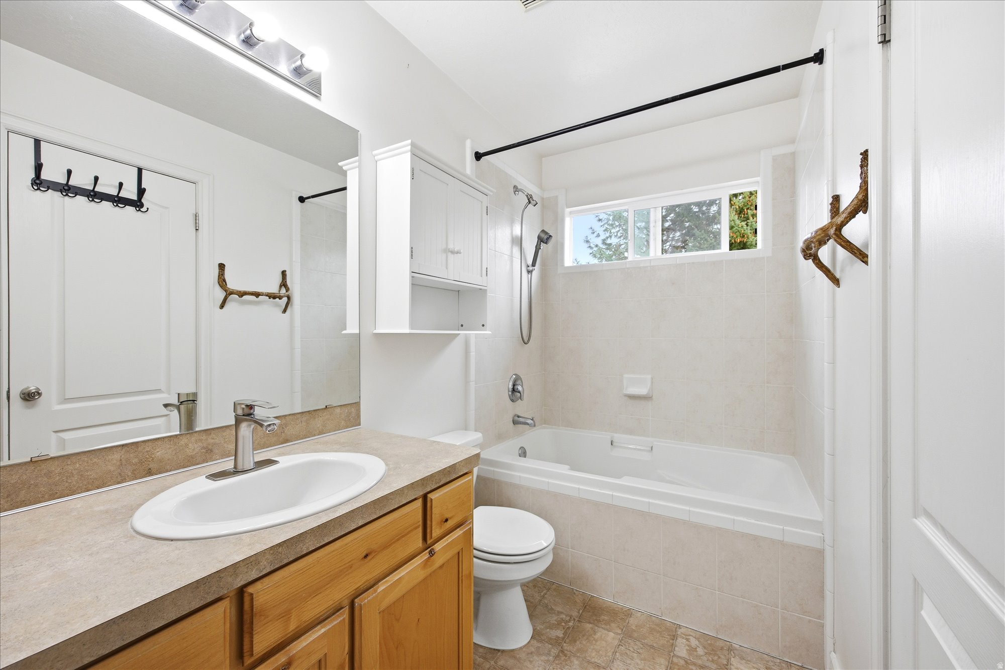 ASPEN PLACE SUBDIVIS - Residential