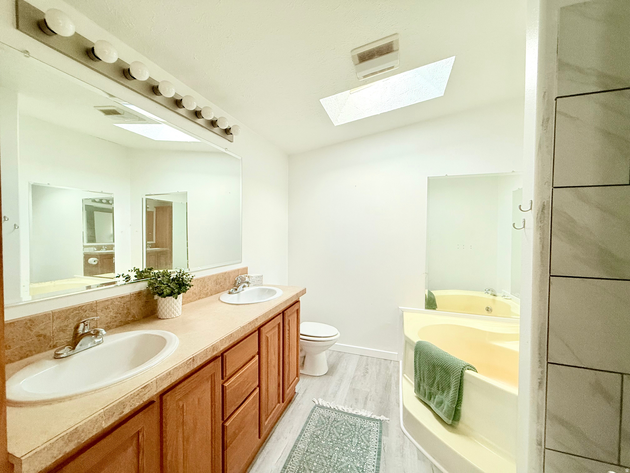 SUNBURST TERRACE PLANNED UNIT DEVELOPMEN - Residential