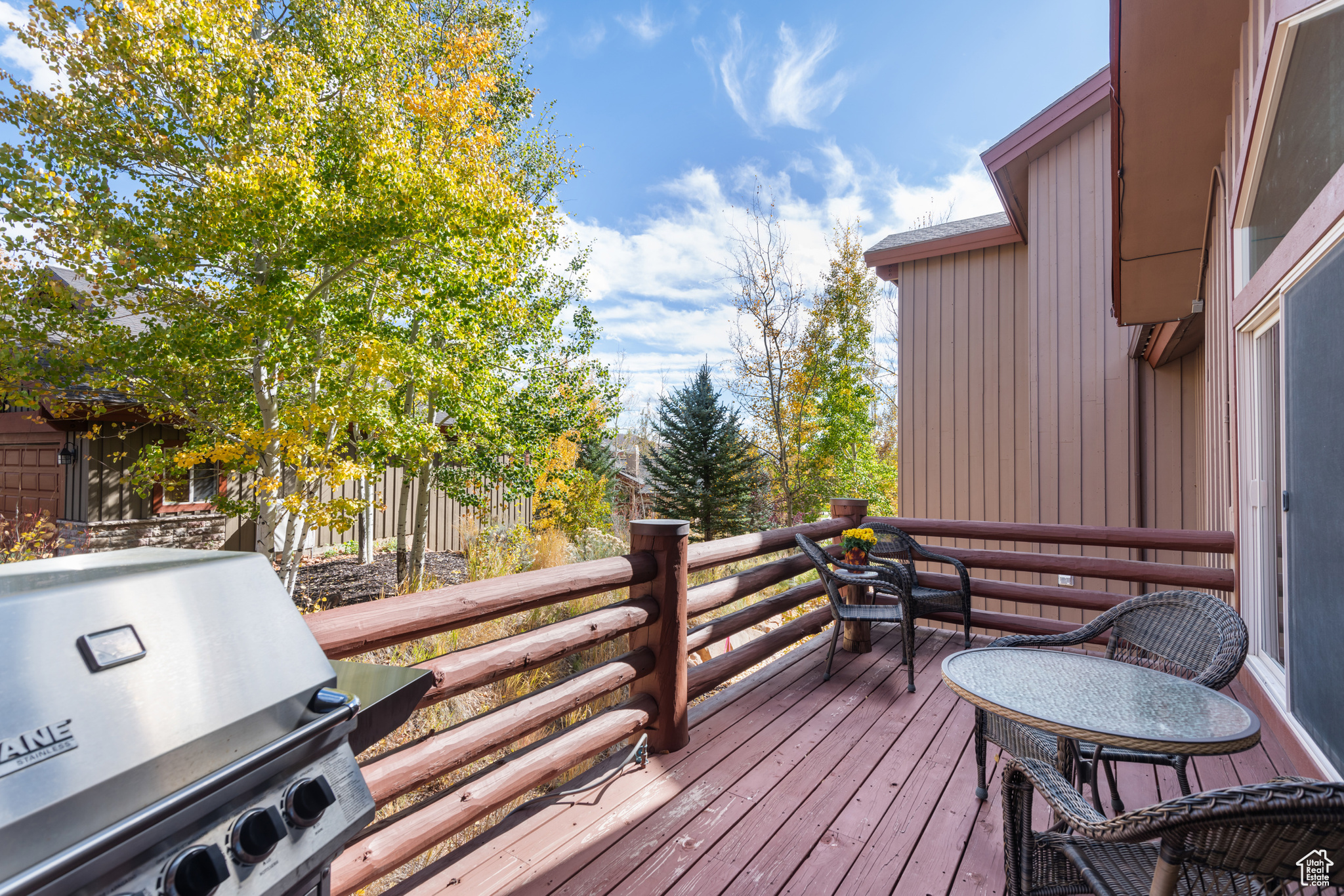 CEDAR RIDGE AT QUARRY JUNCTION - Residential