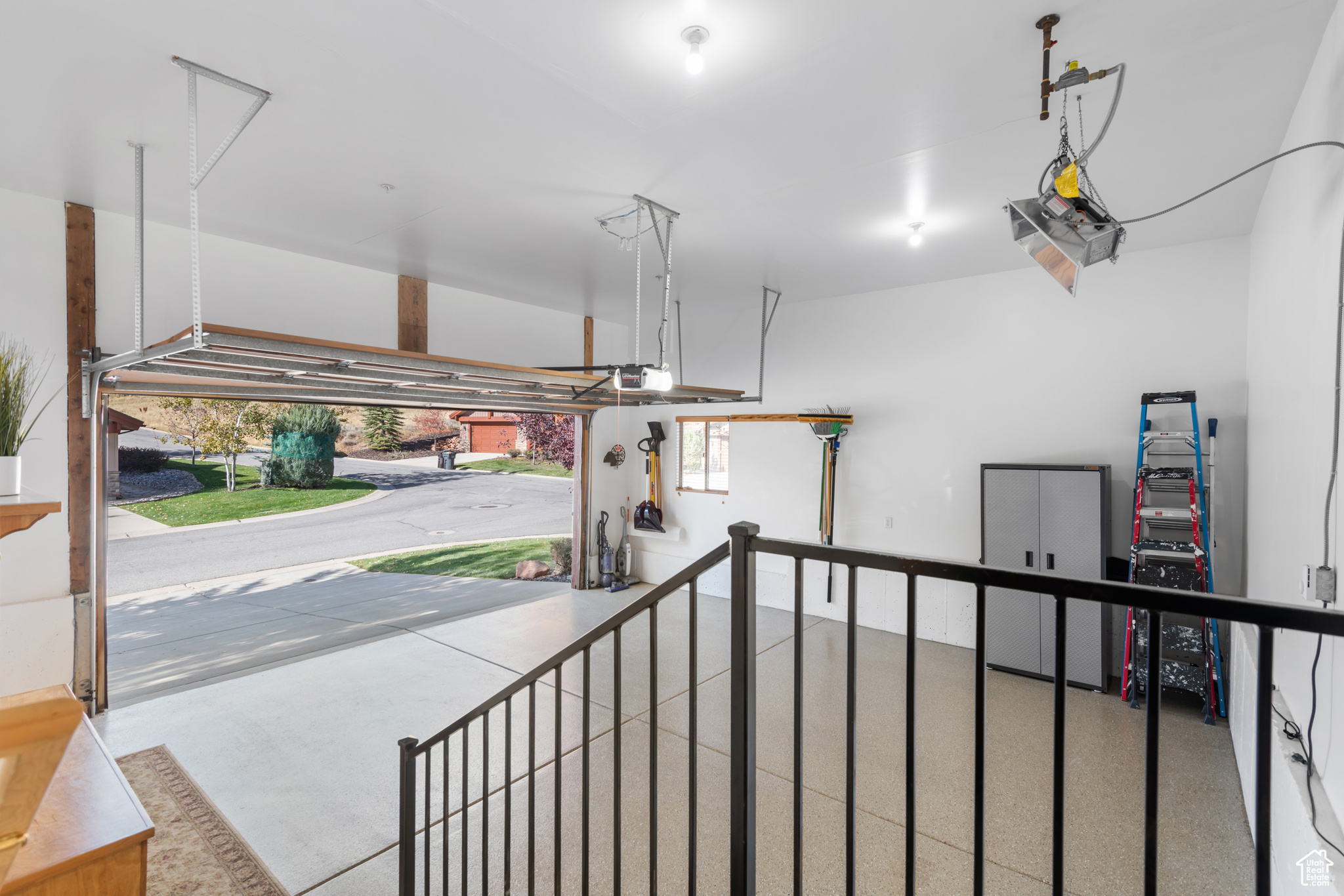 CEDAR RIDGE AT QUARRY JUNCTION - Residential