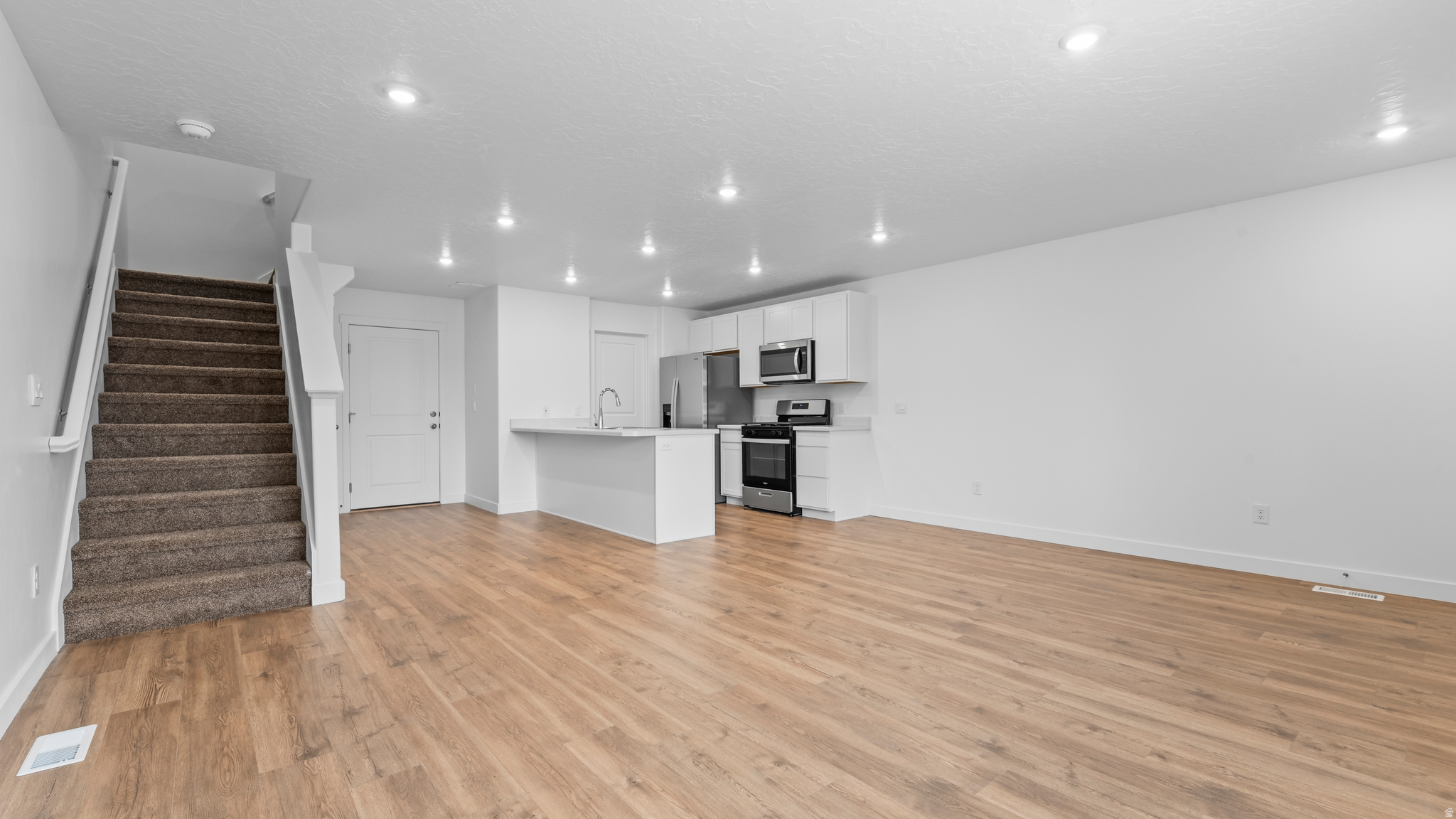 WESTERN ACRES - Residential