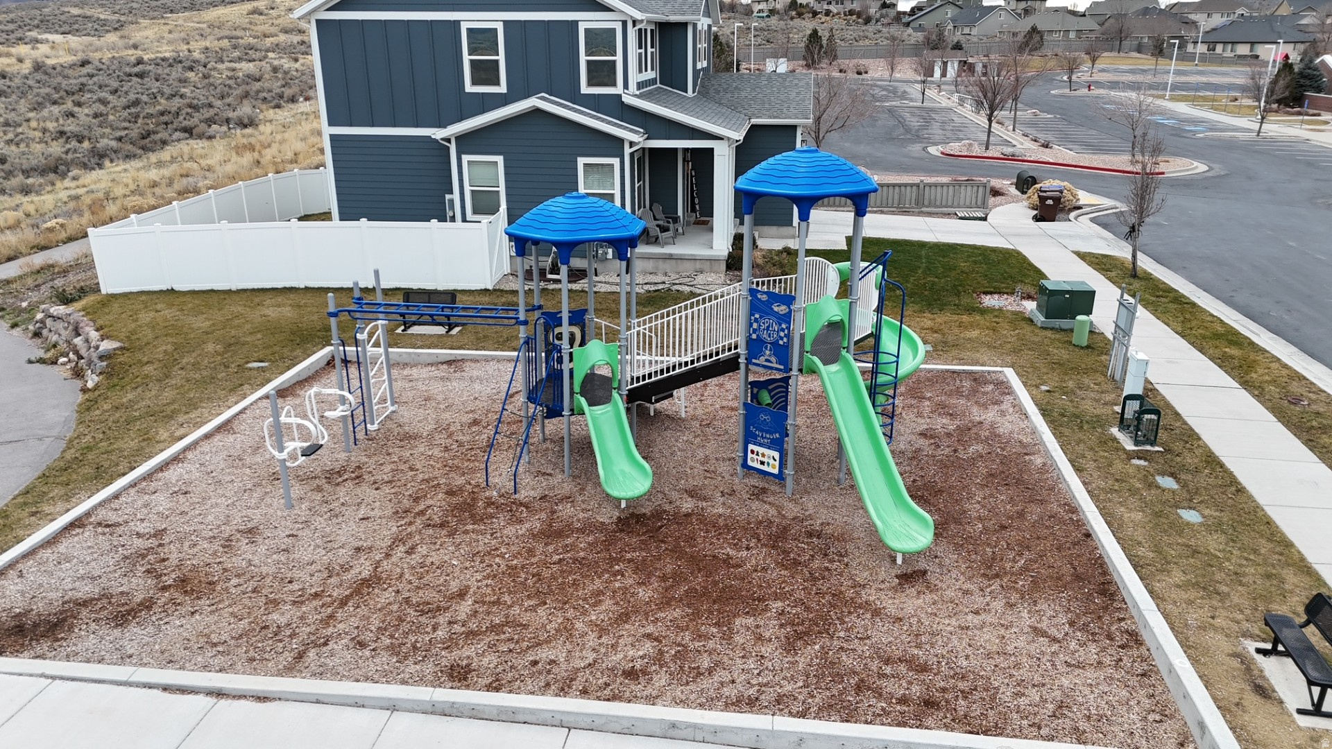 SCENIC MOUNTAIN - Residential