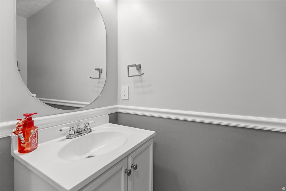 OVERLAKE ESTATES - Residential