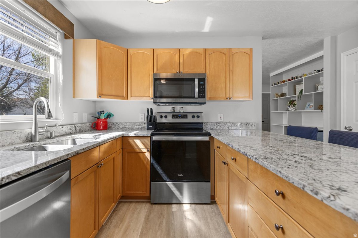 OVERLAKE ESTATES - Residential