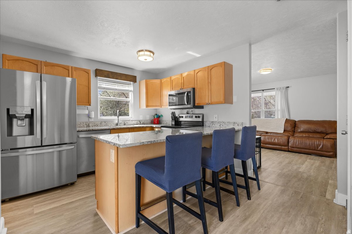 OVERLAKE ESTATES - Residential