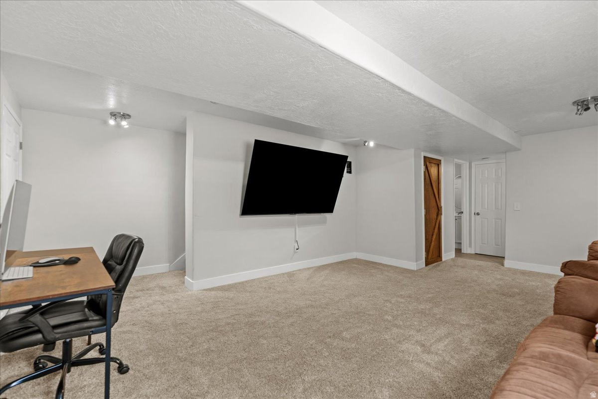 OVERLAKE ESTATES - Residential