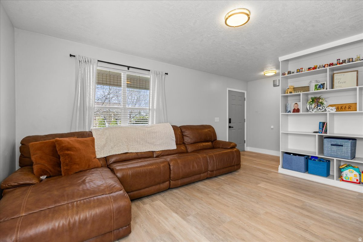 OVERLAKE ESTATES - Residential