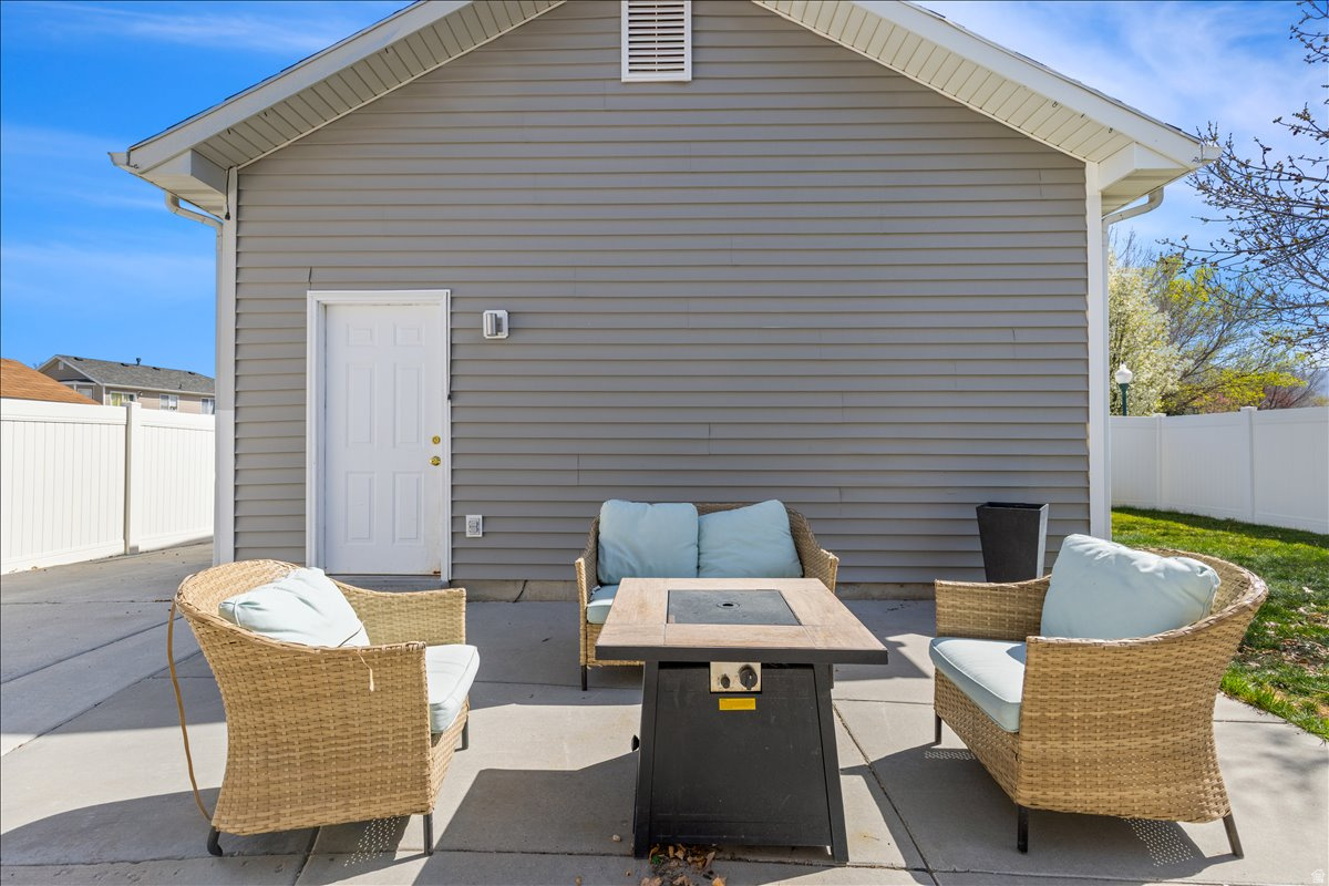 OVERLAKE ESTATES - Residential