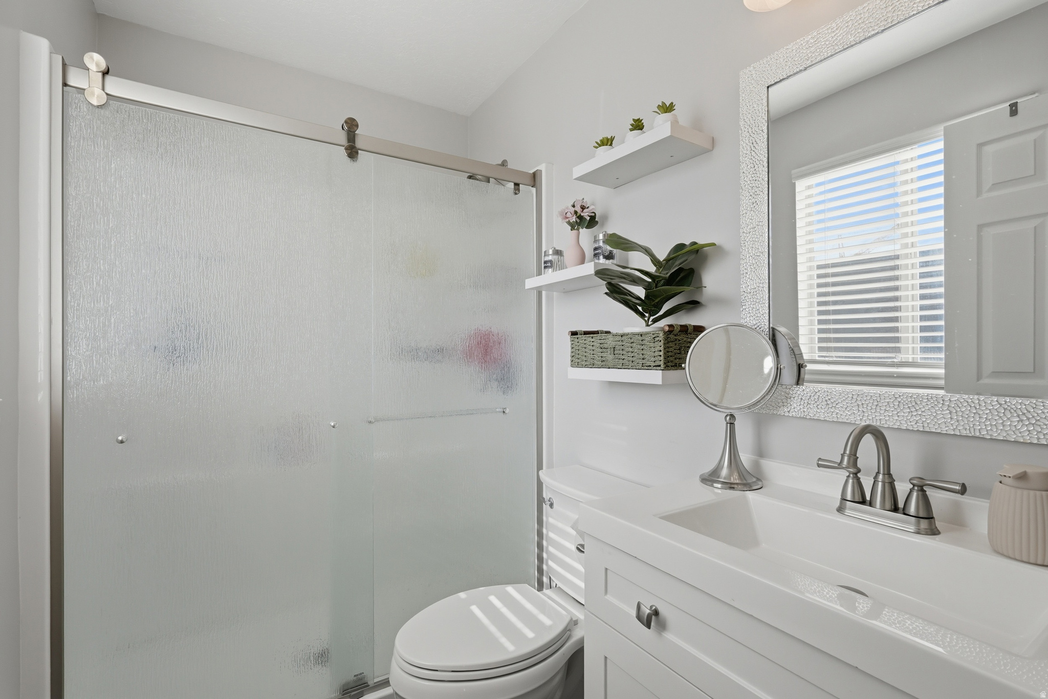 EDENBROOK - Residential