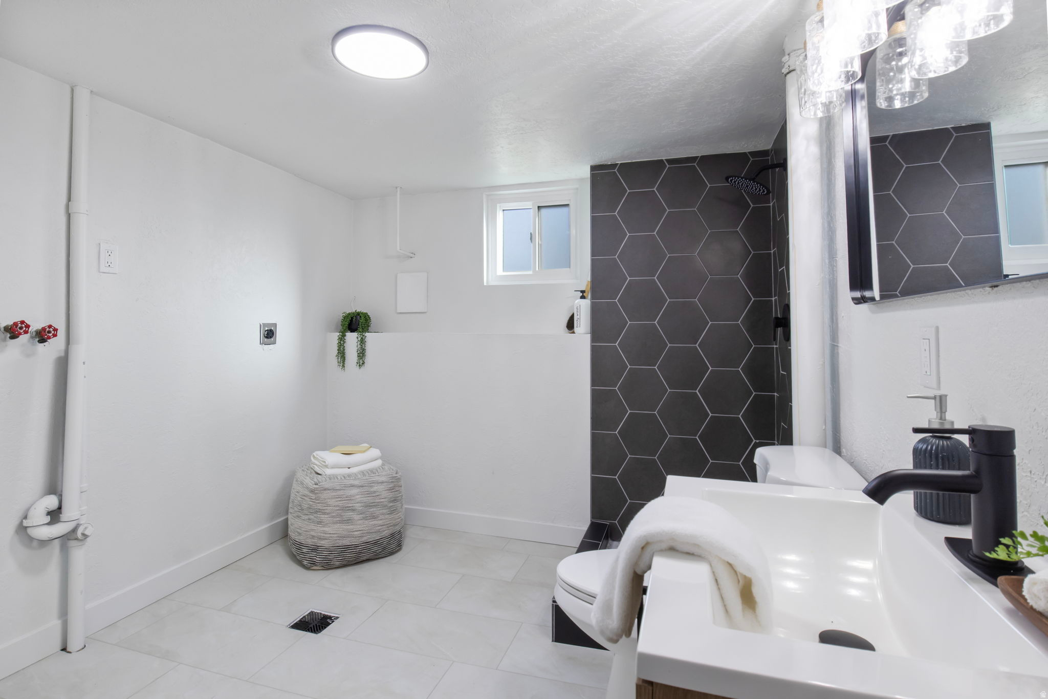 VALLEY DOWNS - Residential