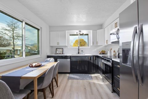Tiny photo for 2945 S WENDY CIR W, West Valley City, UT 84120 (MLS # 2125670)
