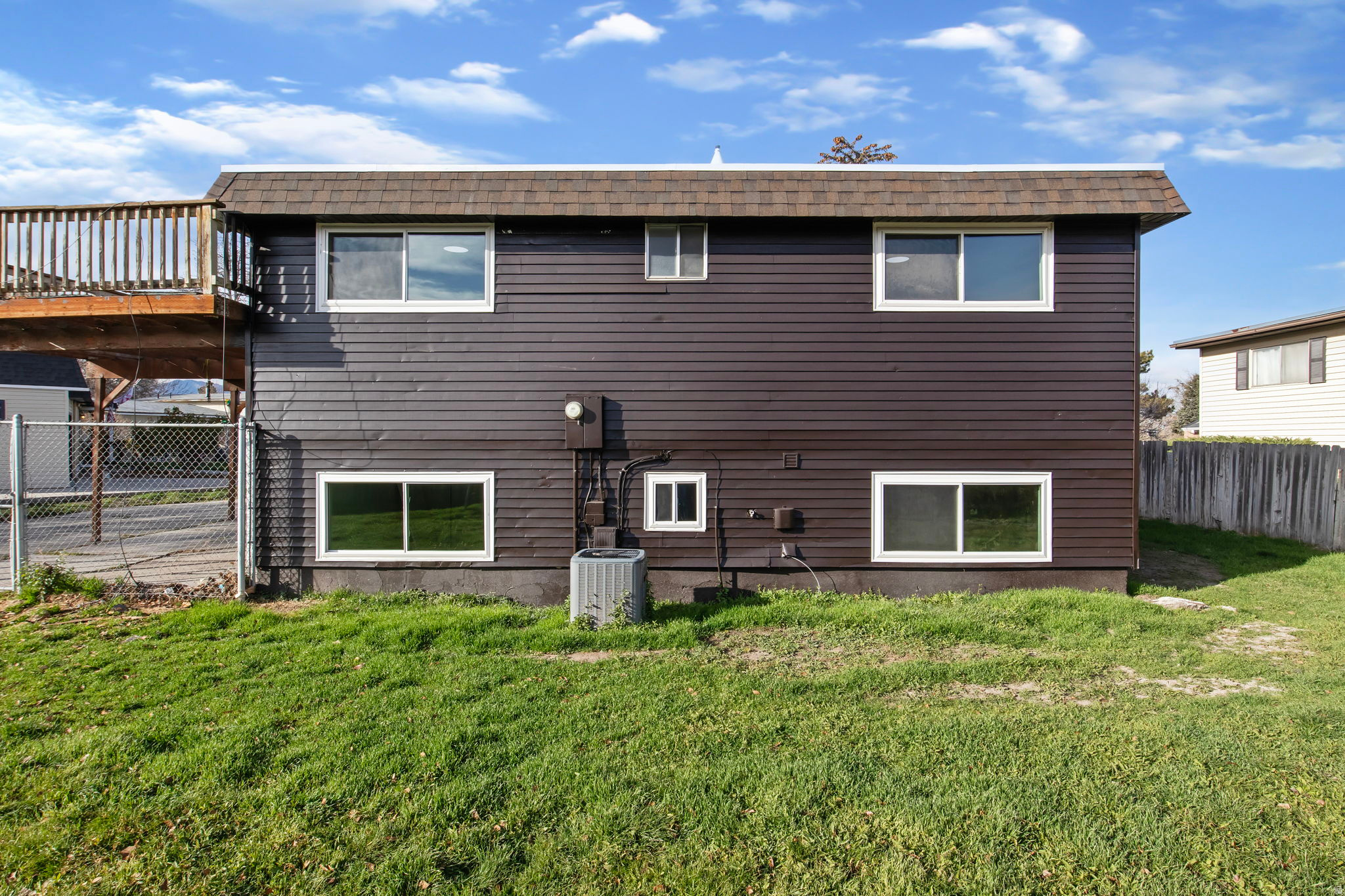 VALLEY DOWNS - Residential