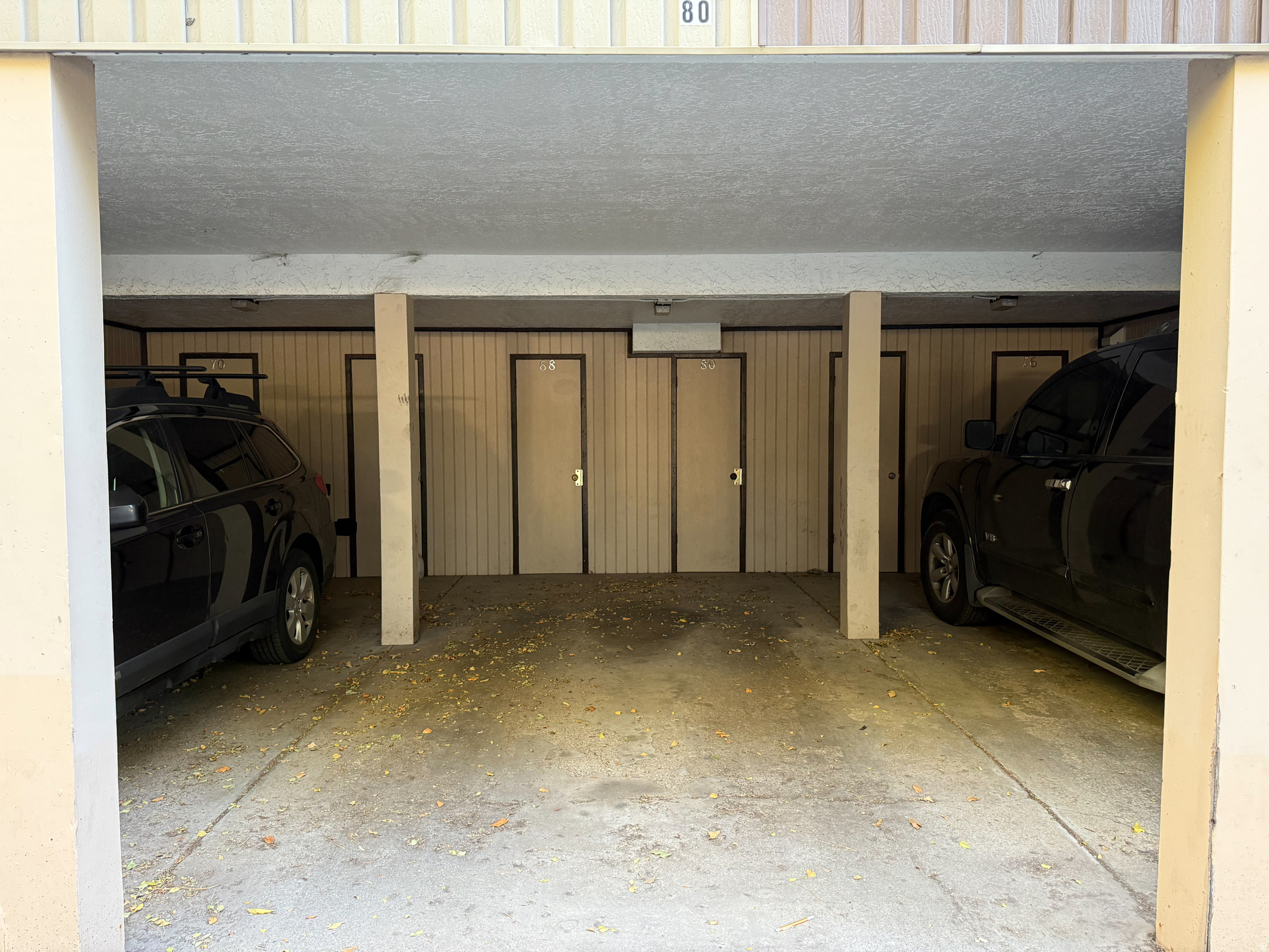 MILLSTONE MANOR - Residential