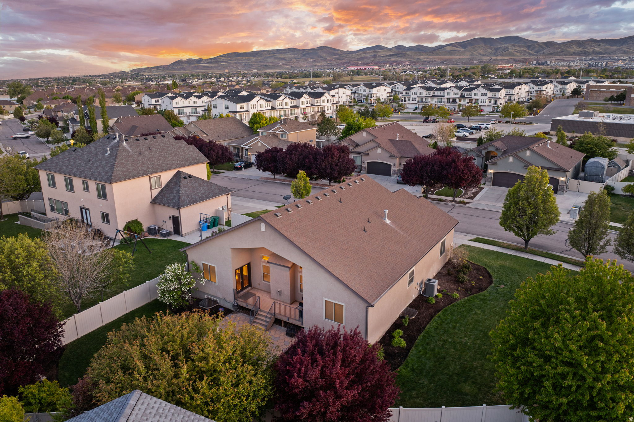ROSE CREEK CROSSING - Residential