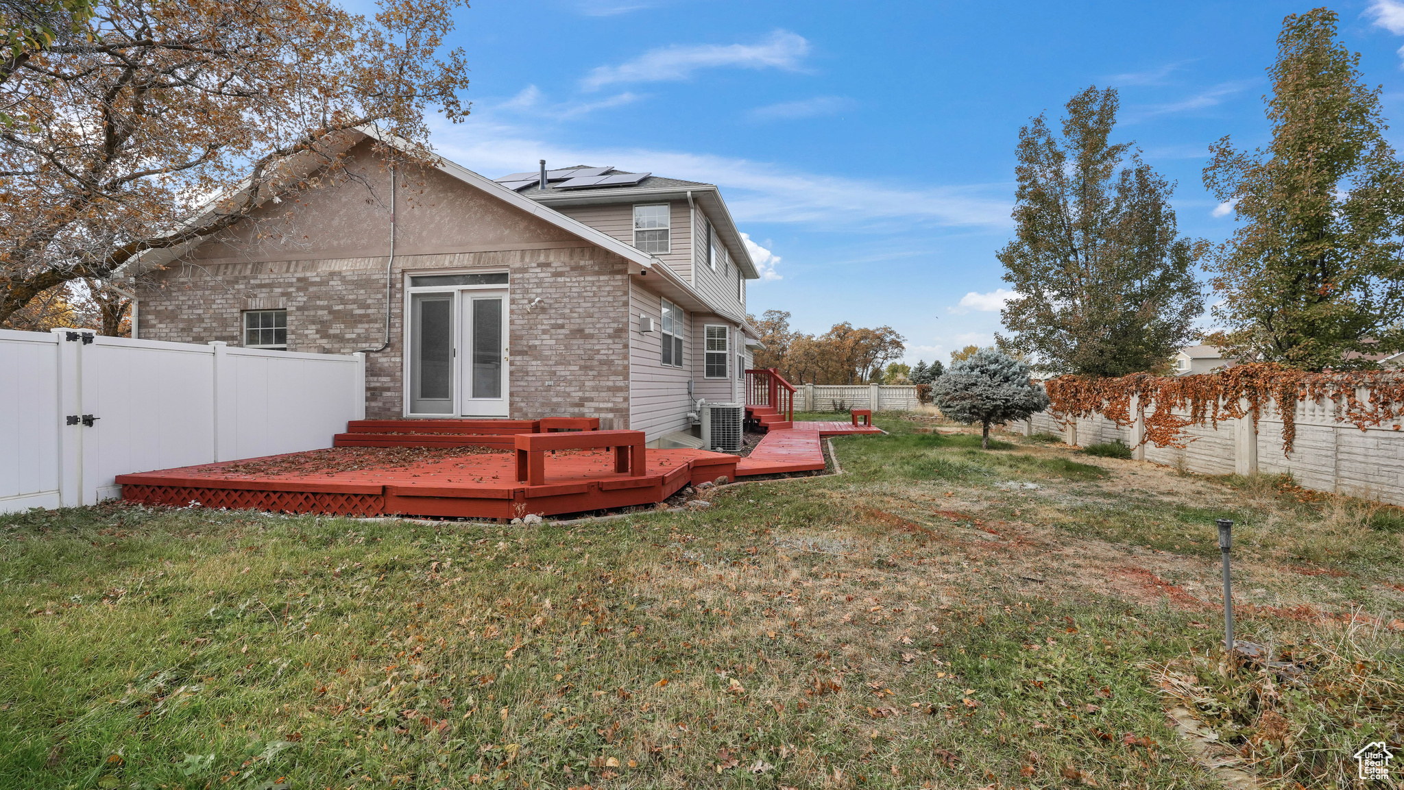 2323 E 1975, Layton, Utah image 27