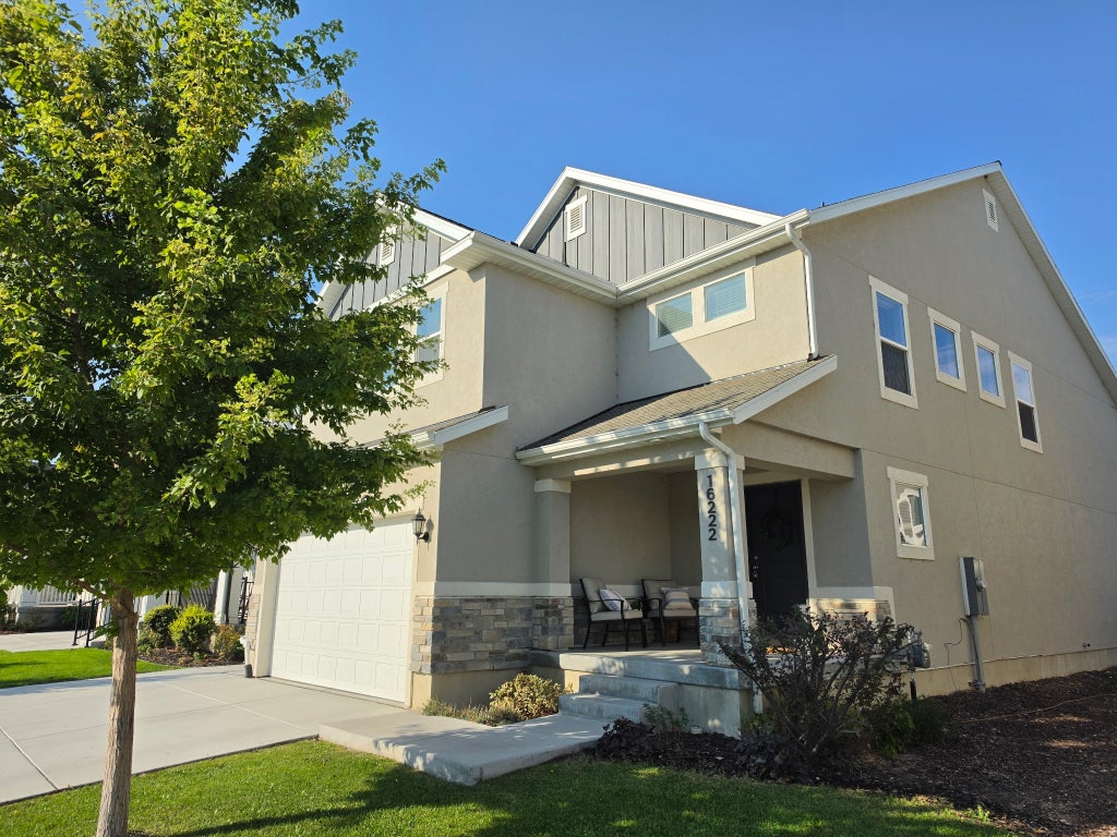 Photo of 16222 S COUPLER LN, Bluffdale, UT 84065 (MLS # 2178204)