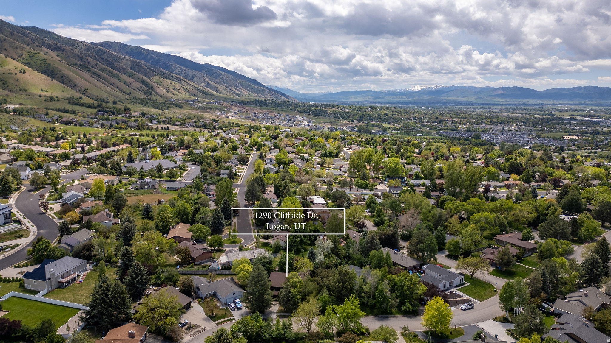 MOUNT LOGAN - Residential