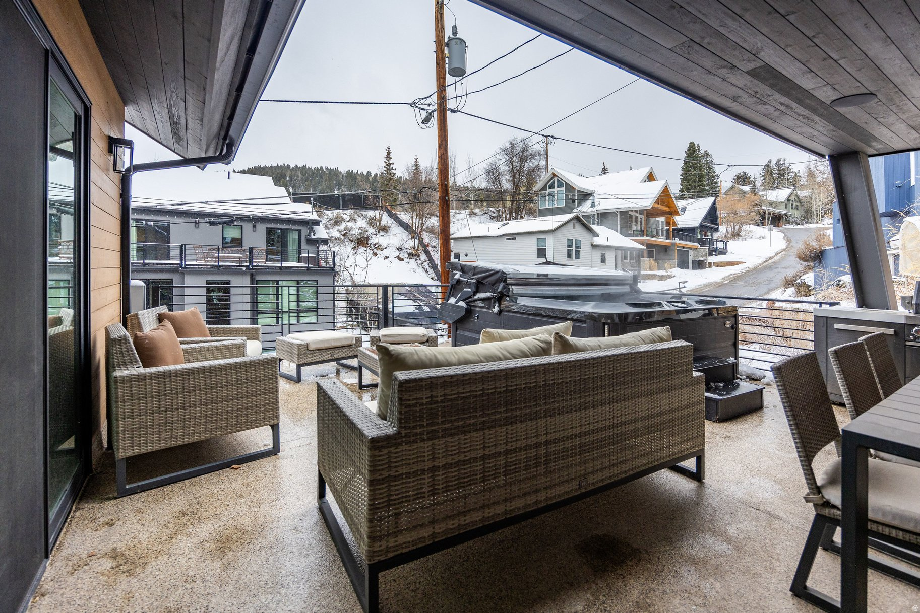 KING ROAD REPLAT SUB - Residential