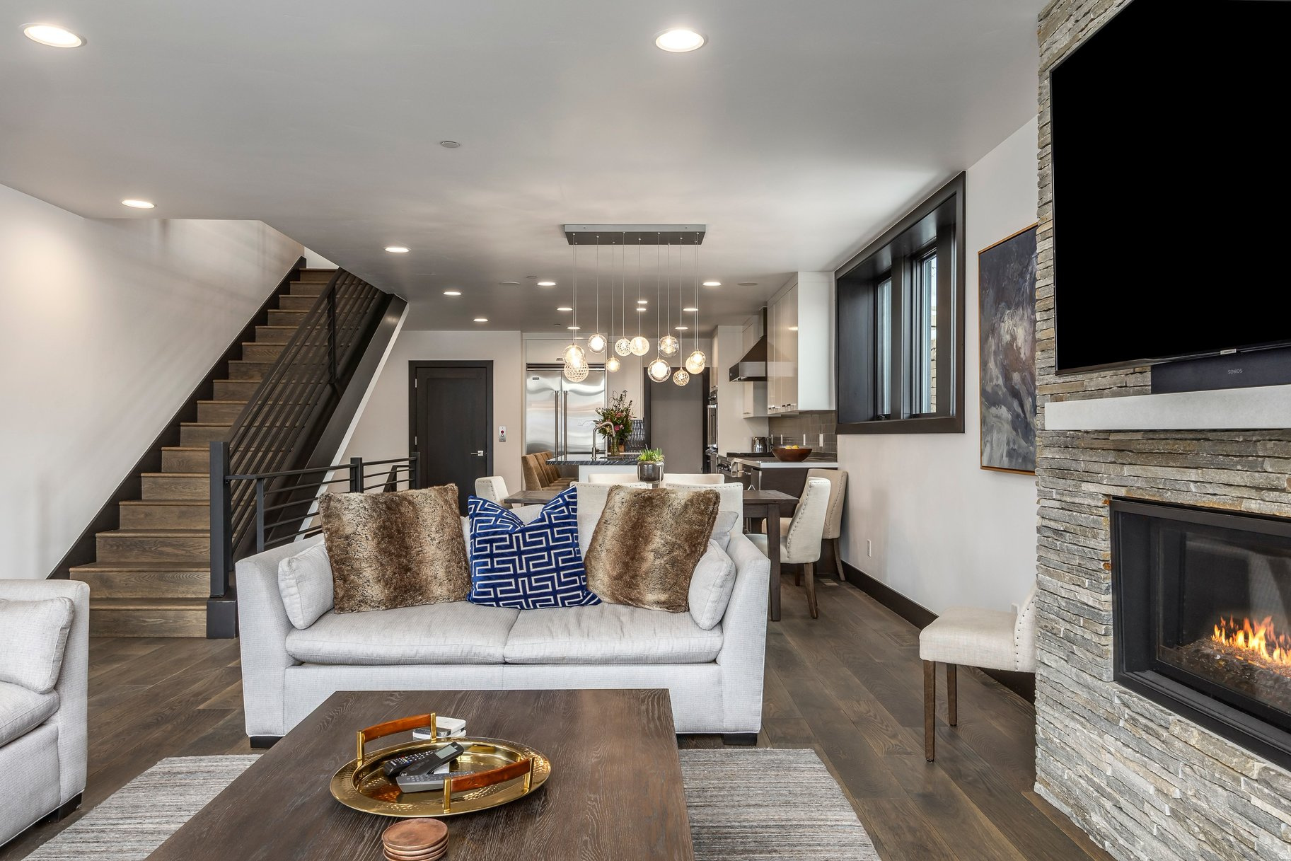 KING ROAD REPLAT SUB - Residential