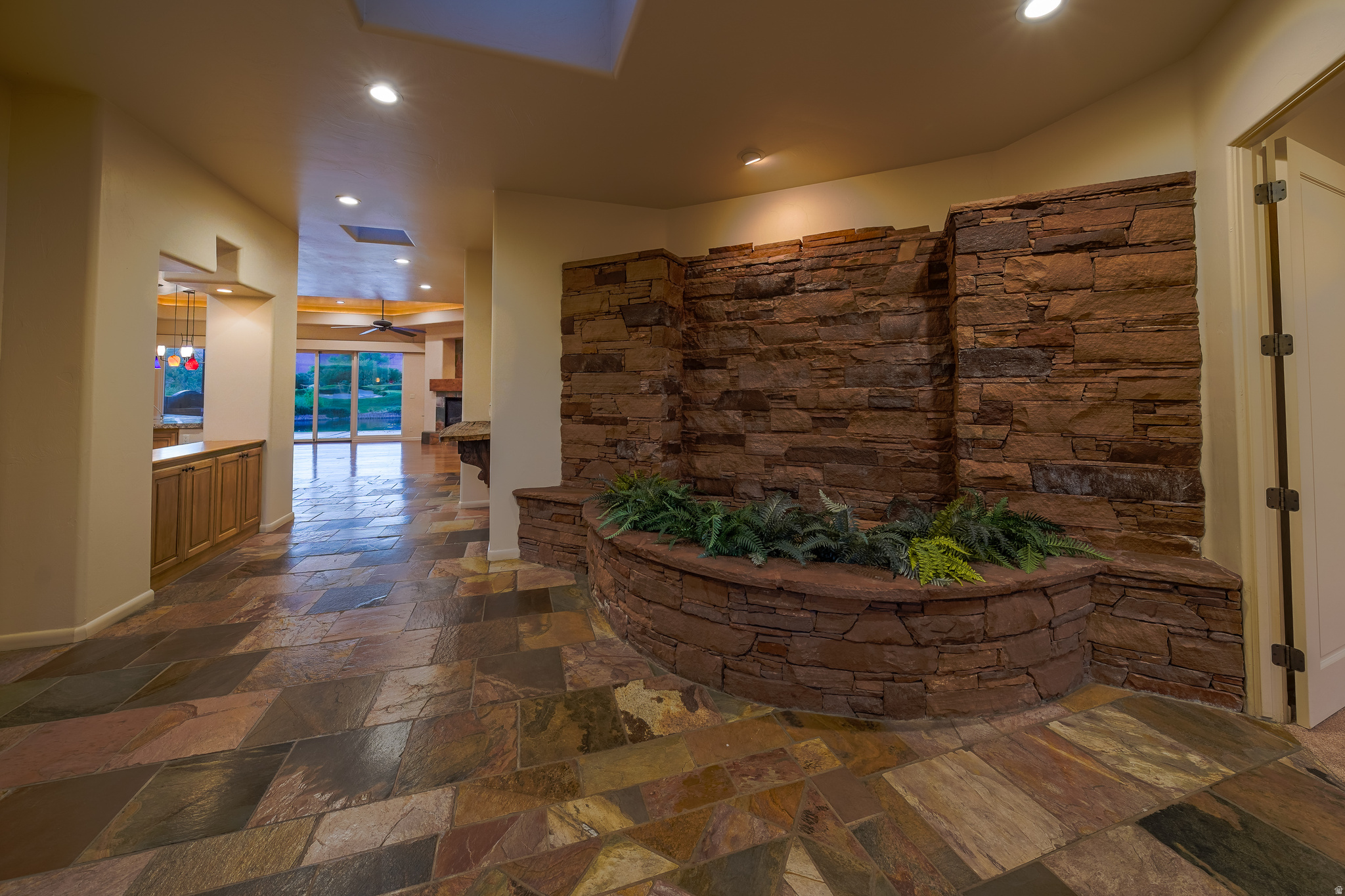 KACHINA SPRINGS AT ENTRADA - Residential