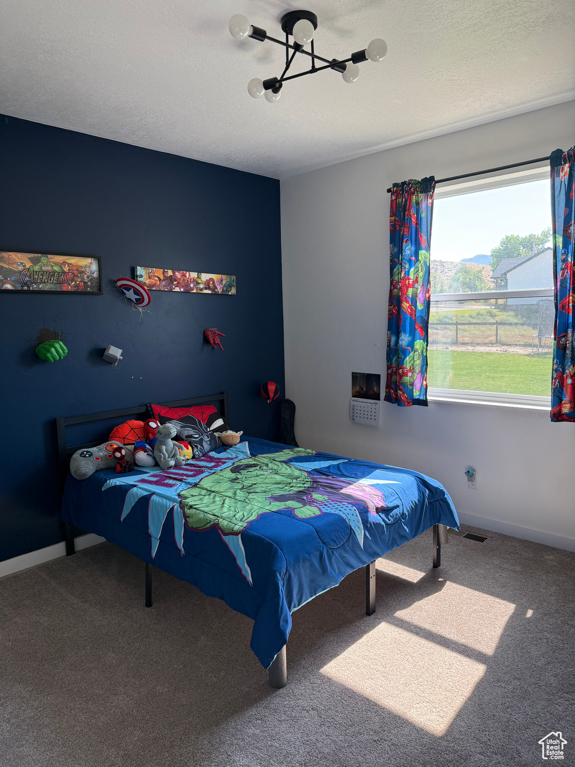 RIVER ROCK - Residential