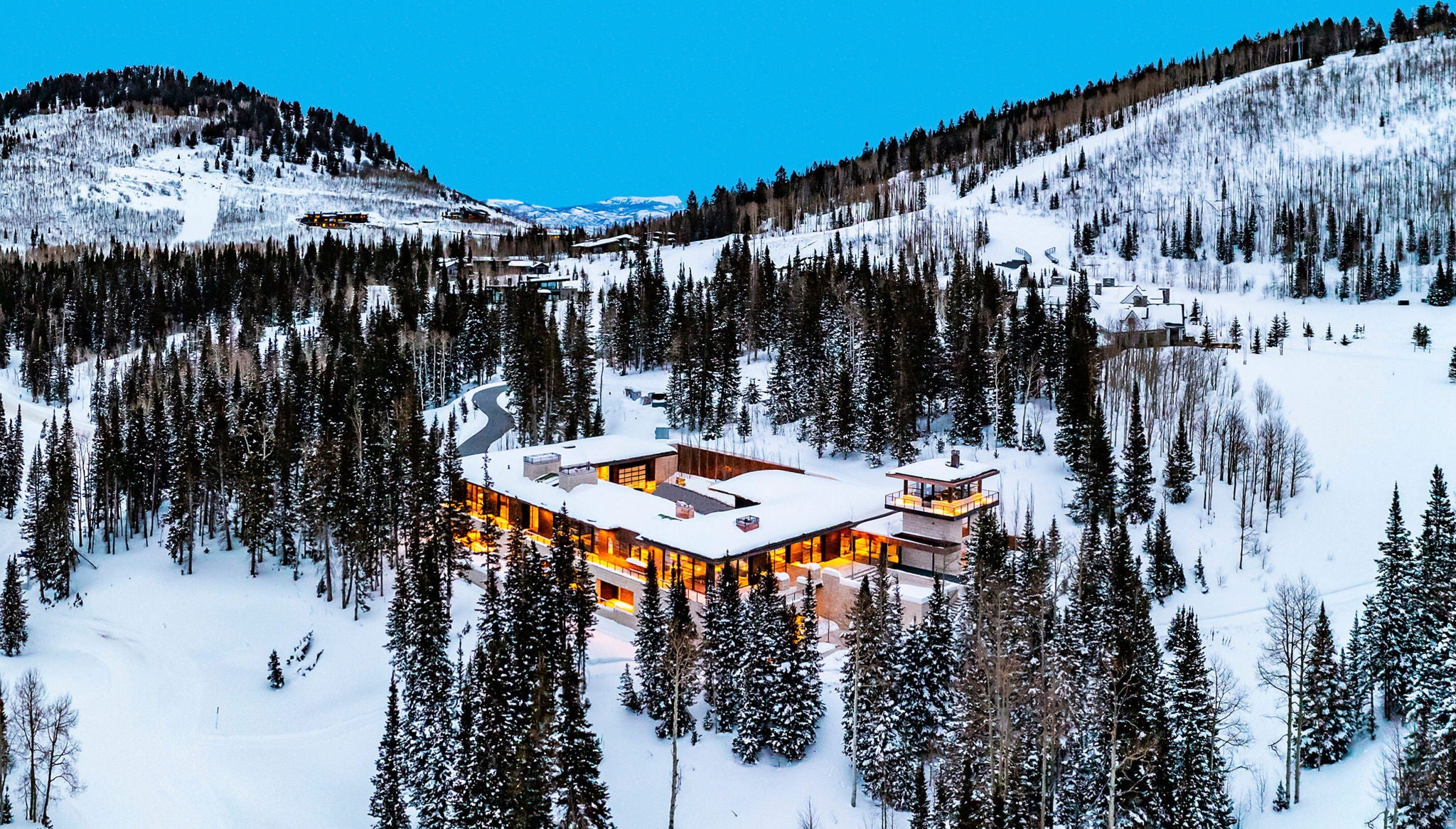 253 WHITE PINE CANYON RD