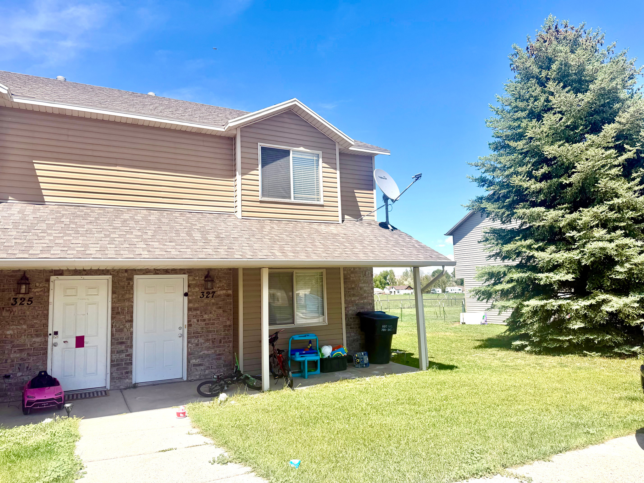 MEADOWBOOK EAST ESTATES SUB - Residential