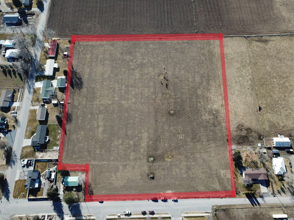 Photo of 490 S 400 W, Preston, ID 83263 (MLS # 2135895)