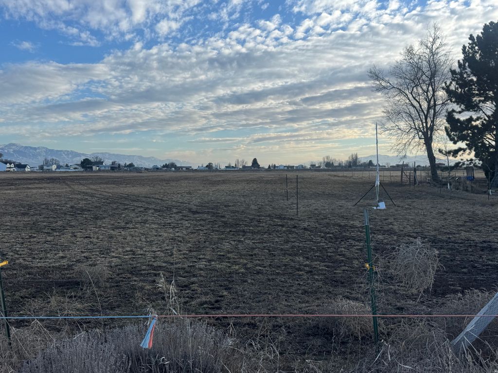 Photo of 490 S 400 W, Preston, ID 83263 (MLS # 2135895)