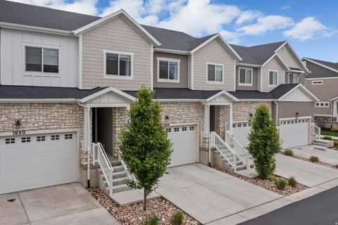 Tiny photo for 1624 N 3740 W, Lehi, UT 84043 (MLS # 2121866)