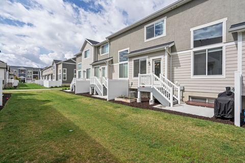 Tiny photo for 1624 N 3740 W, Lehi, UT 84043 (MLS # 2121866)