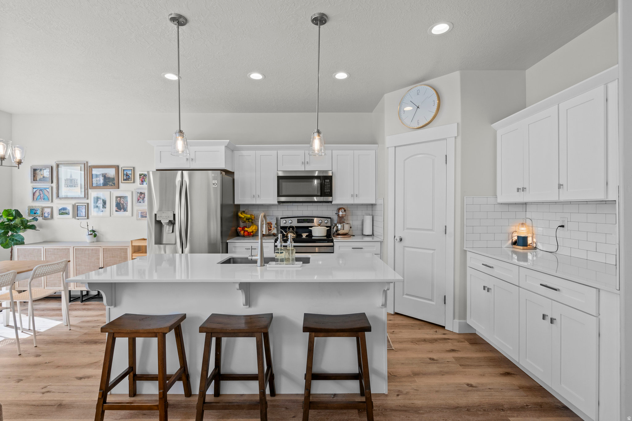 THE EXCHANGE II - Residential