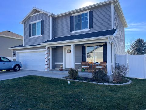 Tiny photo for 430 W 810 N, Logan, UT 84321 (MLS # 2124785)