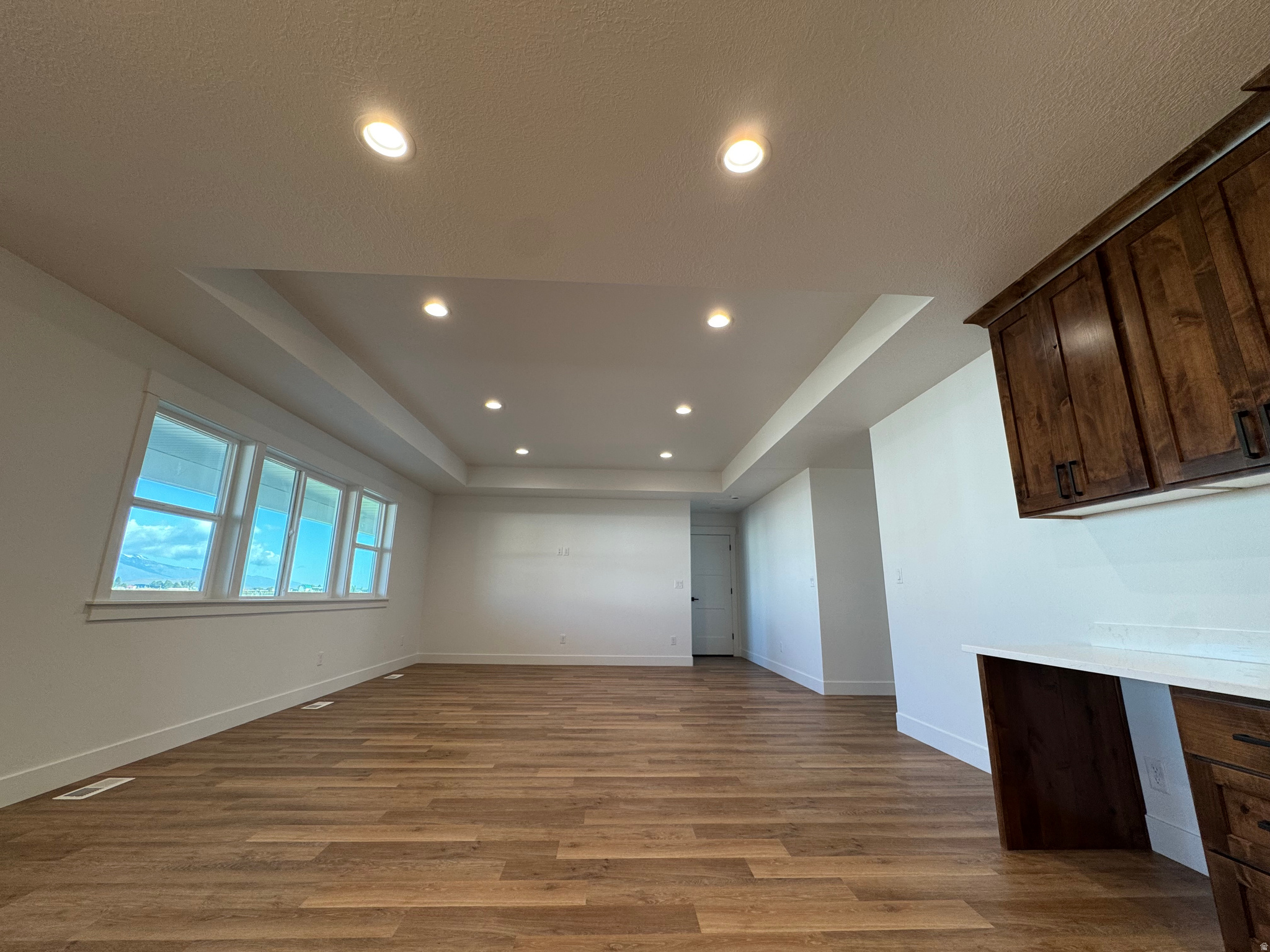 ENCLAVE EAST - Residential