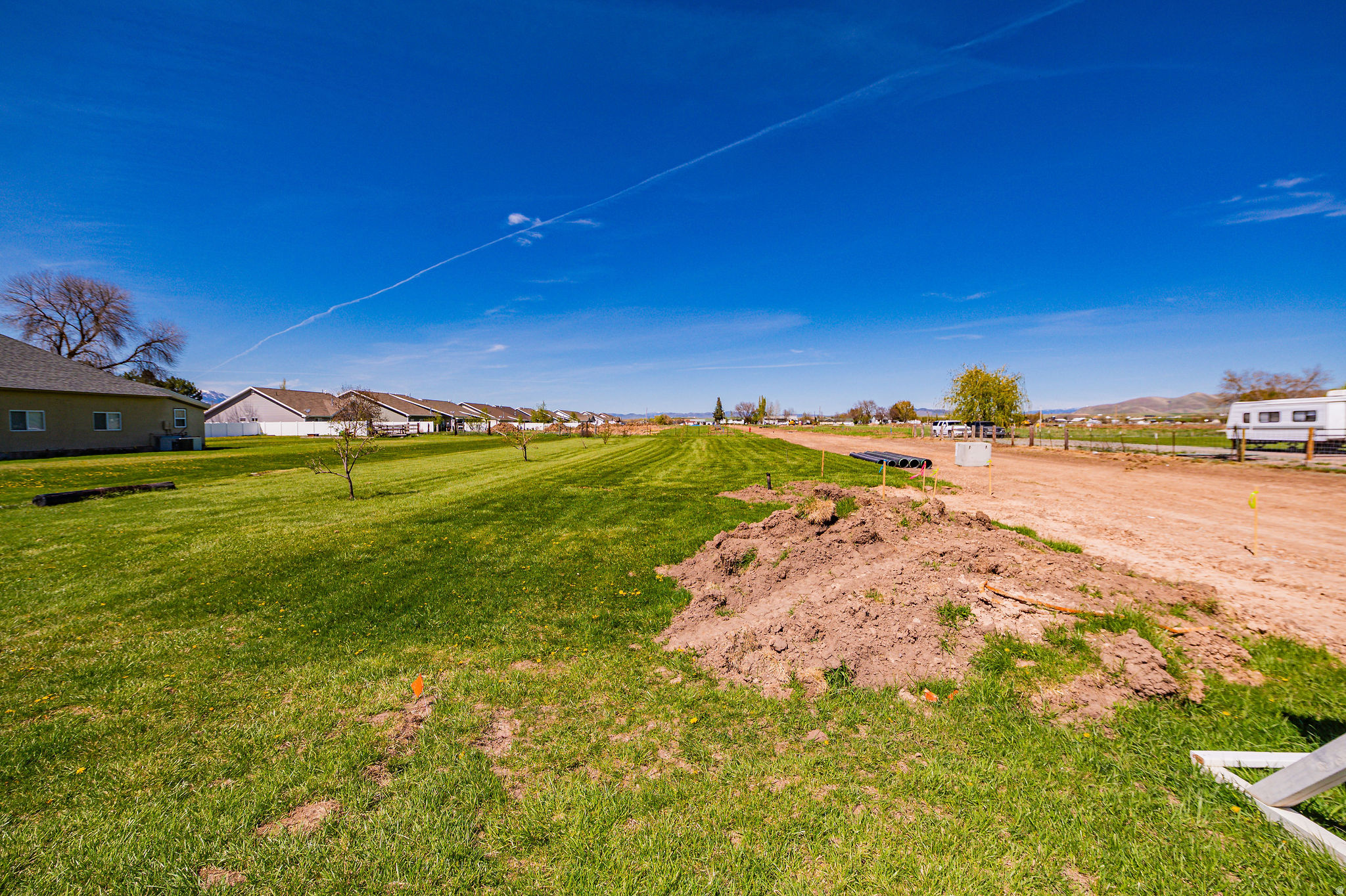ENCLAVE EAST - Residential