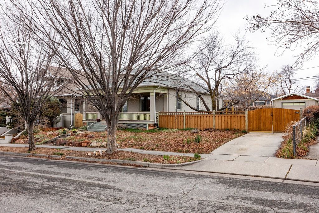 Photo of 1137 E HARRISON AVE, Salt Lake City, UT 84105 (MLS # 2141469)