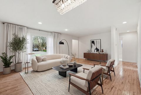 Tiny photo for 3046 E 2965 S, Salt Lake City, UT 84109 (MLS # 2147964)