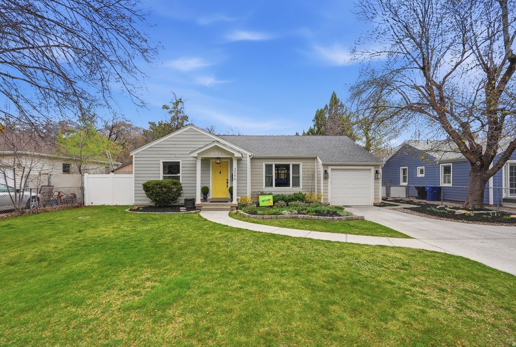 Photo of 3046 E 2965 S, Salt Lake City, UT 84109 (MLS # 2147964)