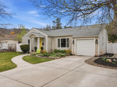 Photo of 3046 E 2965 S, Salt Lake City, UT 84109 (MLS # 2147964)