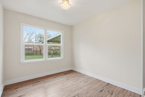 Tiny photo for 3046 E 2965 S, Salt Lake City, UT 84109 (MLS # 2147964)