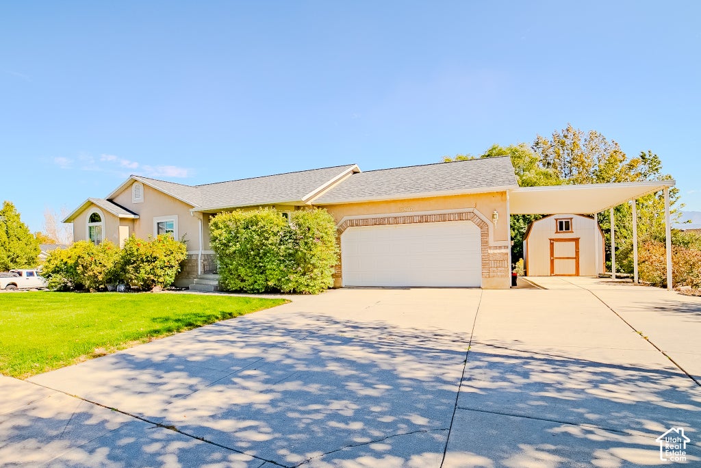 Photo of 13907 S KESSLER PEAK CIR W, Riverton, UT 84096 (MLS # 2190994)